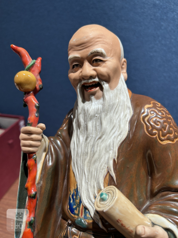 民国 曾龙升粉彩寿星瓷塑 - 图3